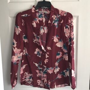 NWOT XS Daniel Rainn silk blouse